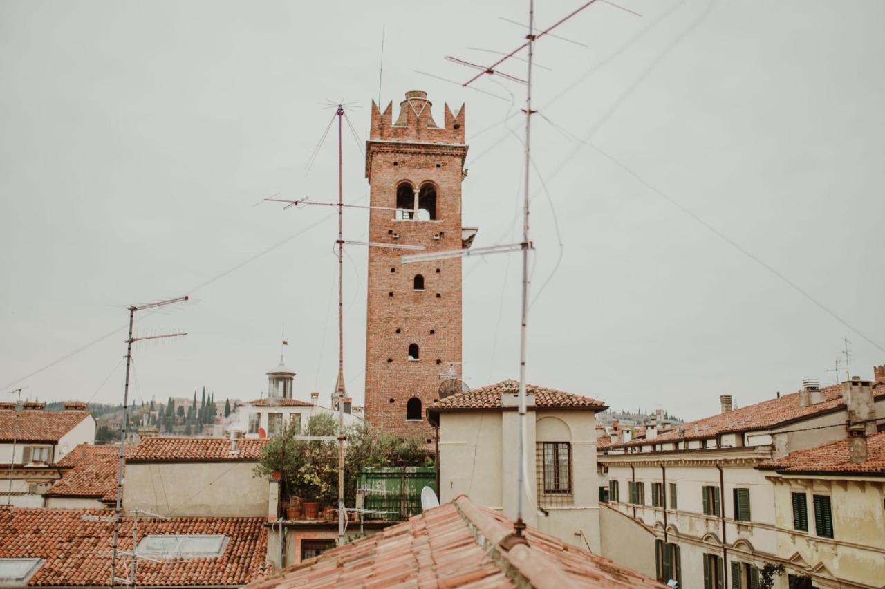 Casa Sgarzarie Exclusive Apartment Verona Buitenkant foto